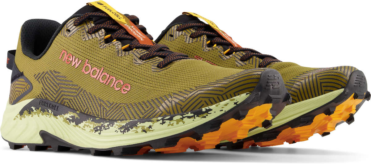New Balance Mens FuelCell Summit Unkown V3 Running Shoes Standard Fit OutdoorGB
